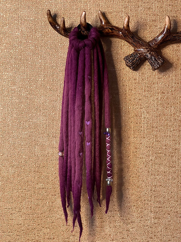 VOI’LET’ IT OUT!