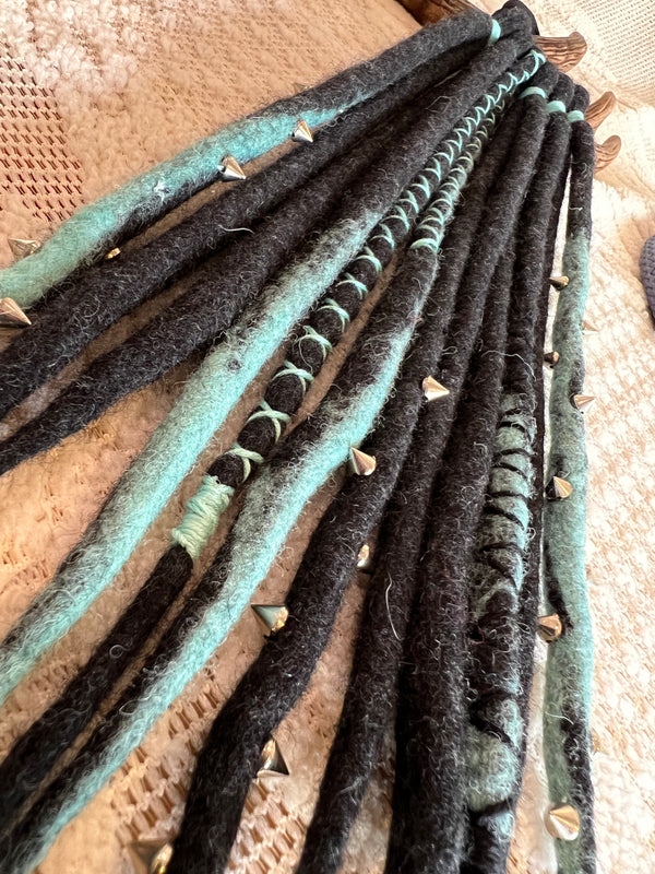 Blue Spike Heads